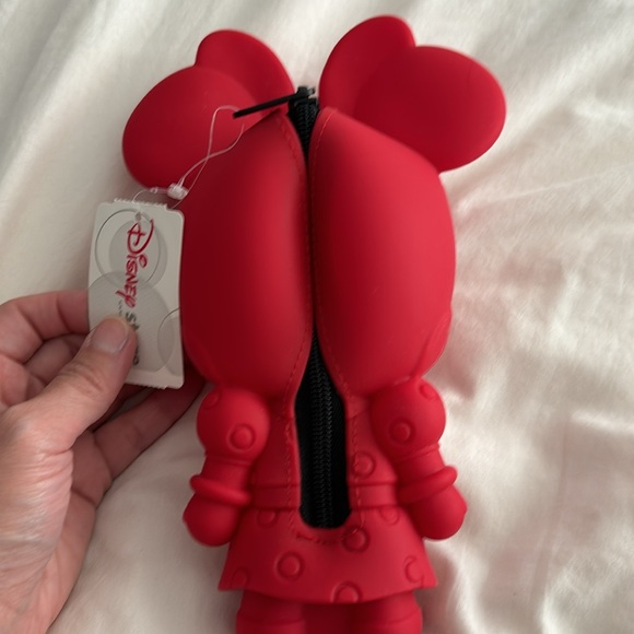 Minnie Mouse pencil case nwt - Picture 5 of 7